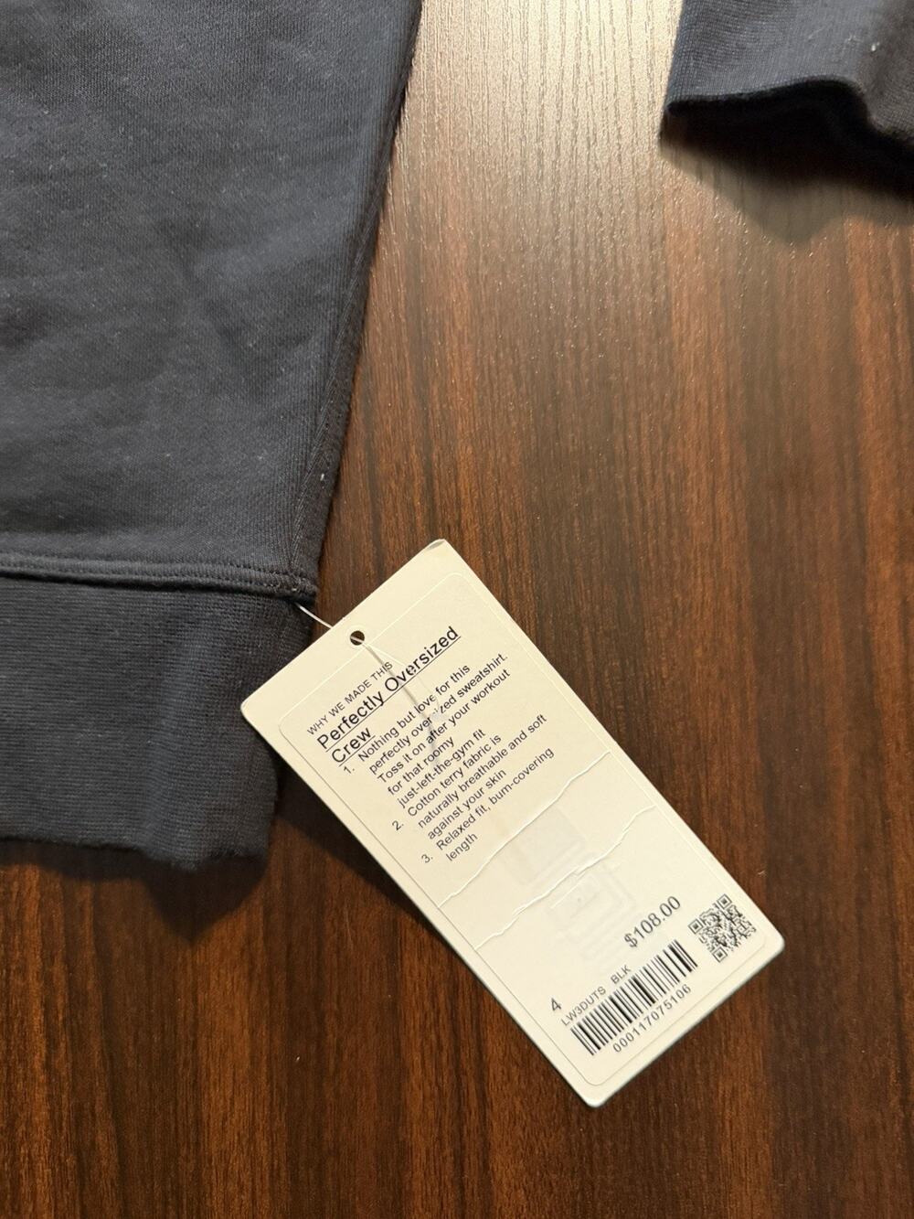NWT Lululemon Women’s Perfectly Oversized Crew Sweatshirt Size 4